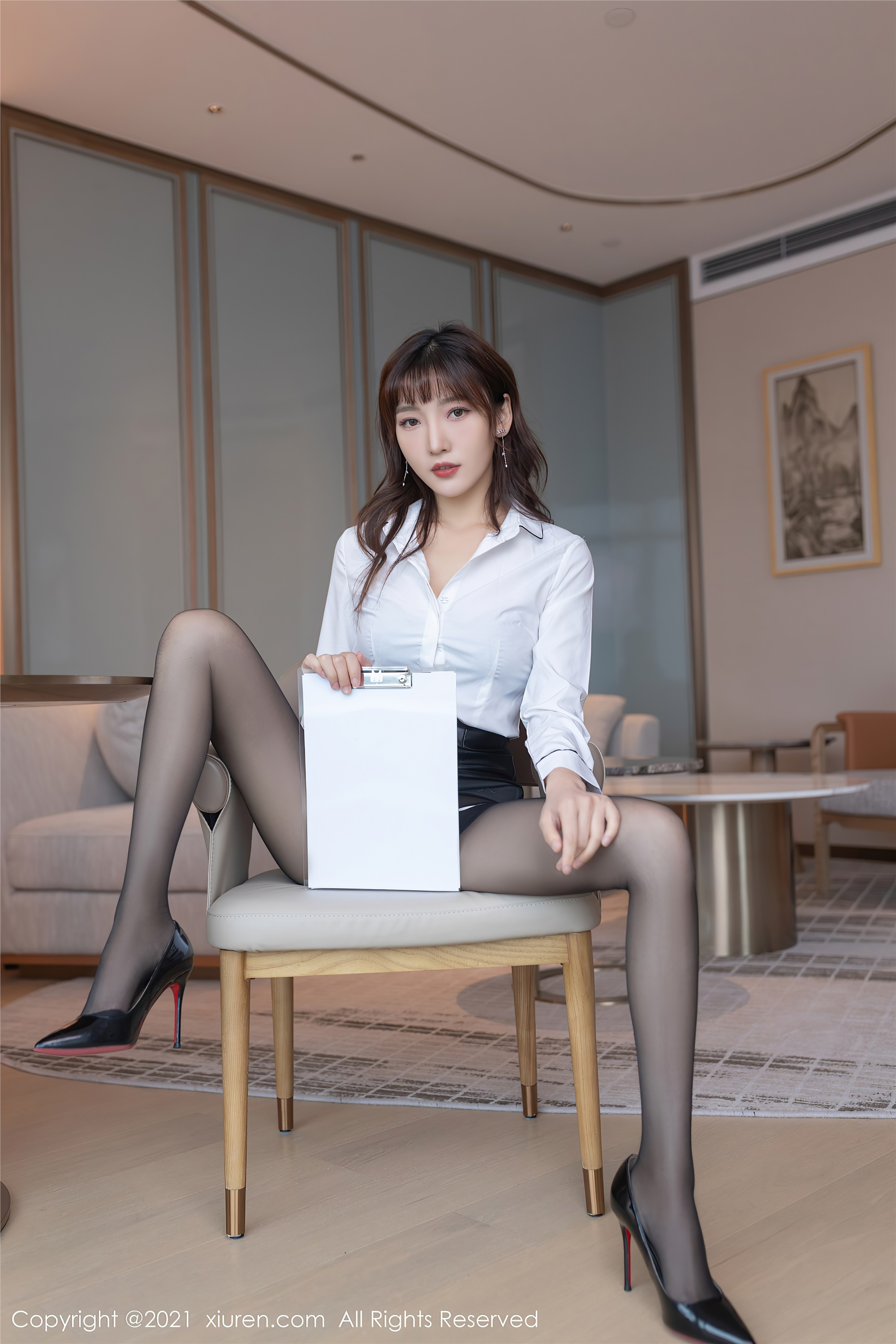 Xiuren秀人网 2021.10.14 NO.4068 陆萱萱